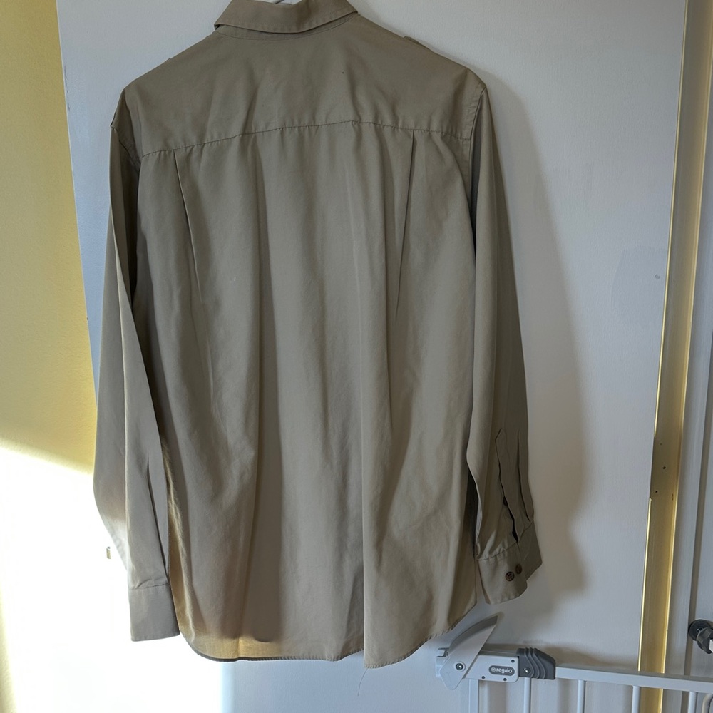 Cabela's Men's Lightweight Button-Front Bush Shirt in Khaki - Picture 4 of 4
